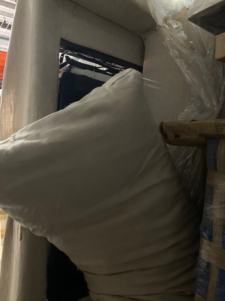 Photo by Valerie Post of Safebound Moving & Storage - Large