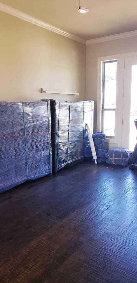 Photo by Michael Frank of American Home Relocation - Large