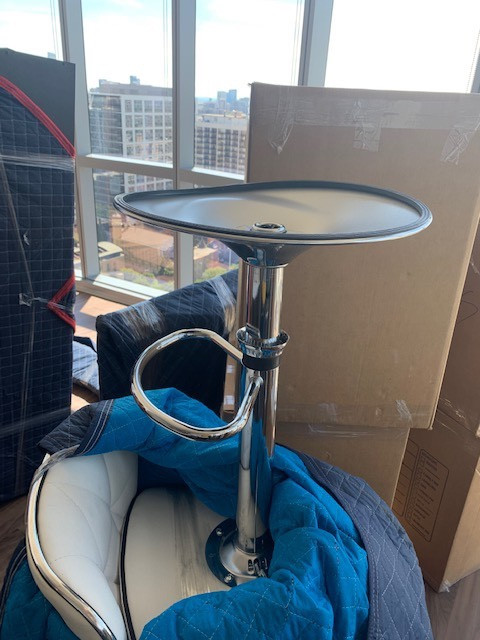 Second photo by Anna Jeanguenat of Accurate Express Movers - Large