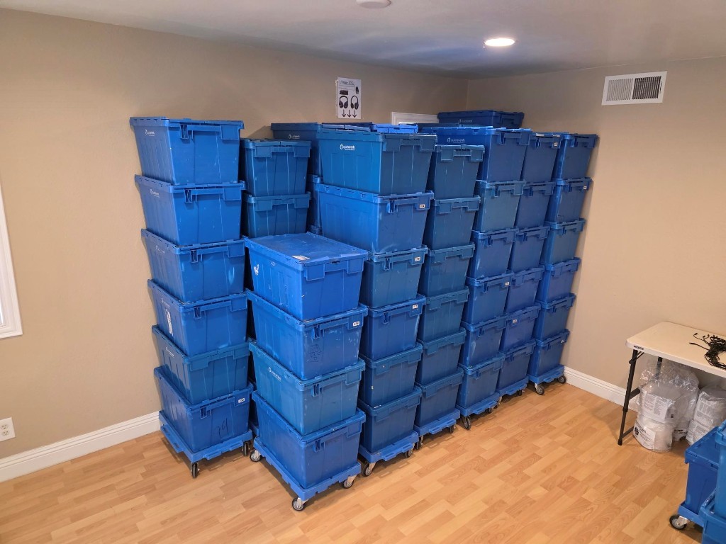 Second photo by William Petz of 3 Brothers Moving & Storage - Large