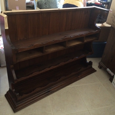 Second photo by Cinnamon White of U Pack - Large