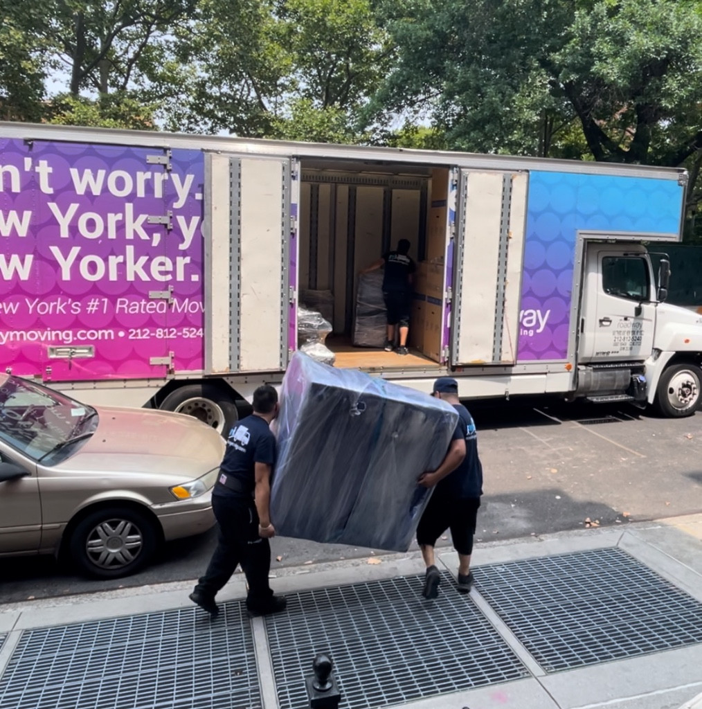 Second photo by Tommy Dorfman of Roadway Moving - Large