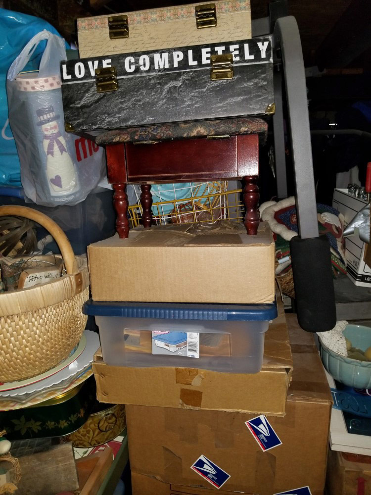 Second photo by Christa Geraghty of American Eagle Moving Company - Large