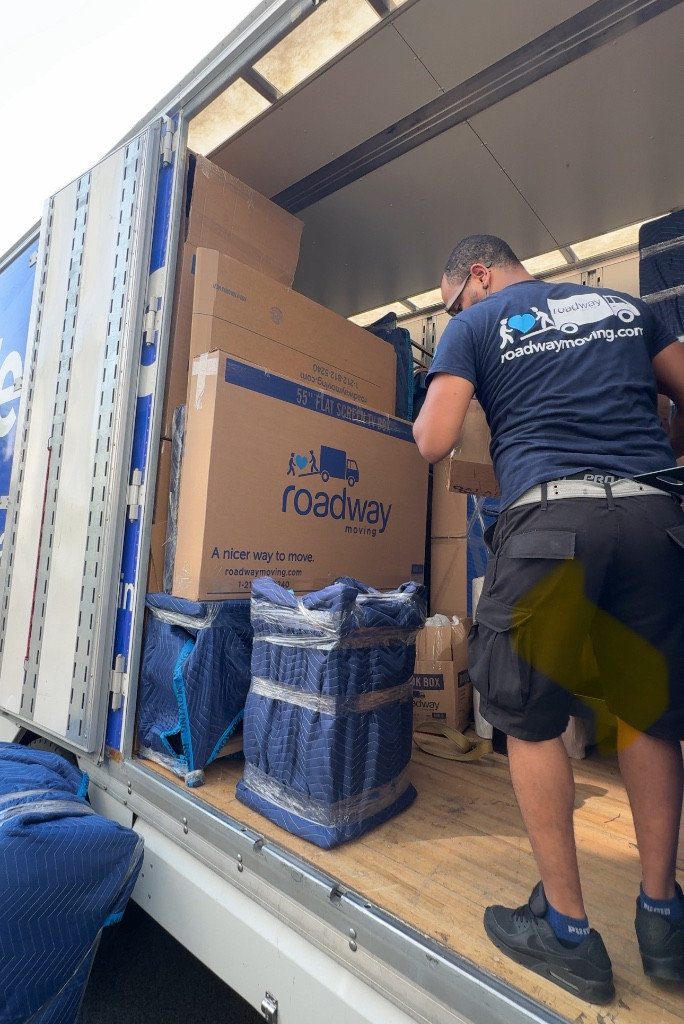 Second photo by Alexandra Dip of Roadway Moving - Large