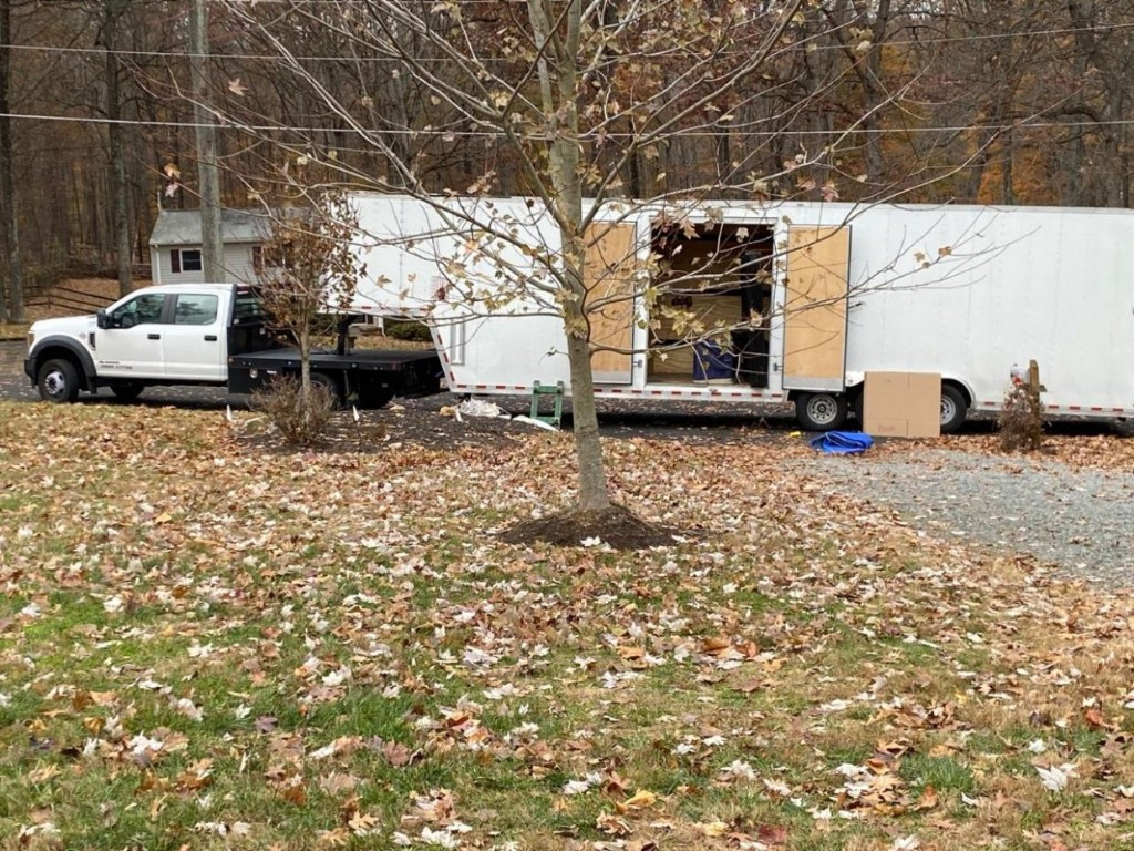 Photo by Diana Leavitt of Connected Van Lines - Large