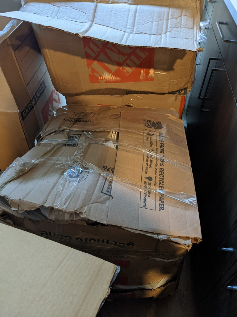 Second photo by Jenny Li of Safeway Moving Systems - Large