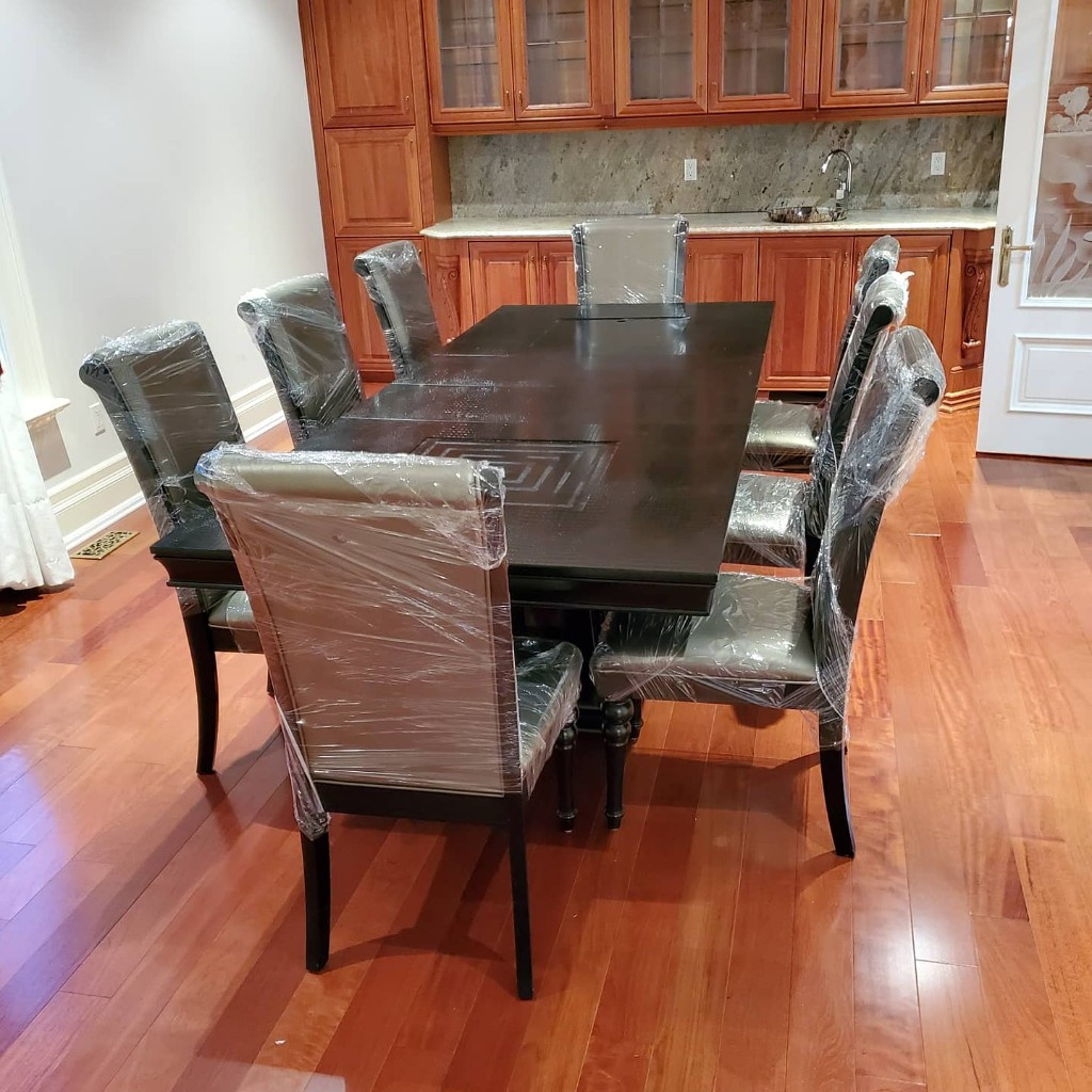 Photo by Sarbjeet Kaur of Raptor Мovers - Large