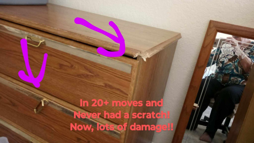 Photo by Cassaundra Lee of MoveR Van Lines - Large