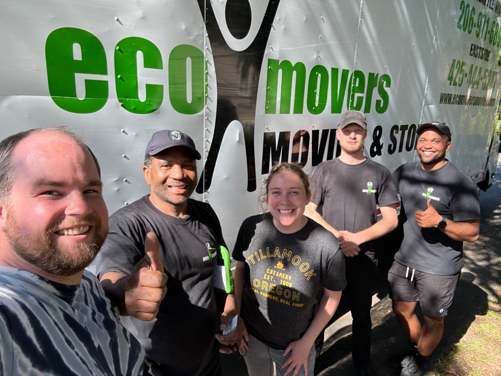 Photo by Katie Bergstrom of Eco-Movers - Large