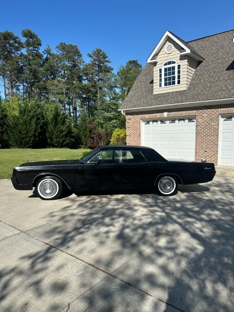 Second photo by Steven White of Sonic auto transport - Large