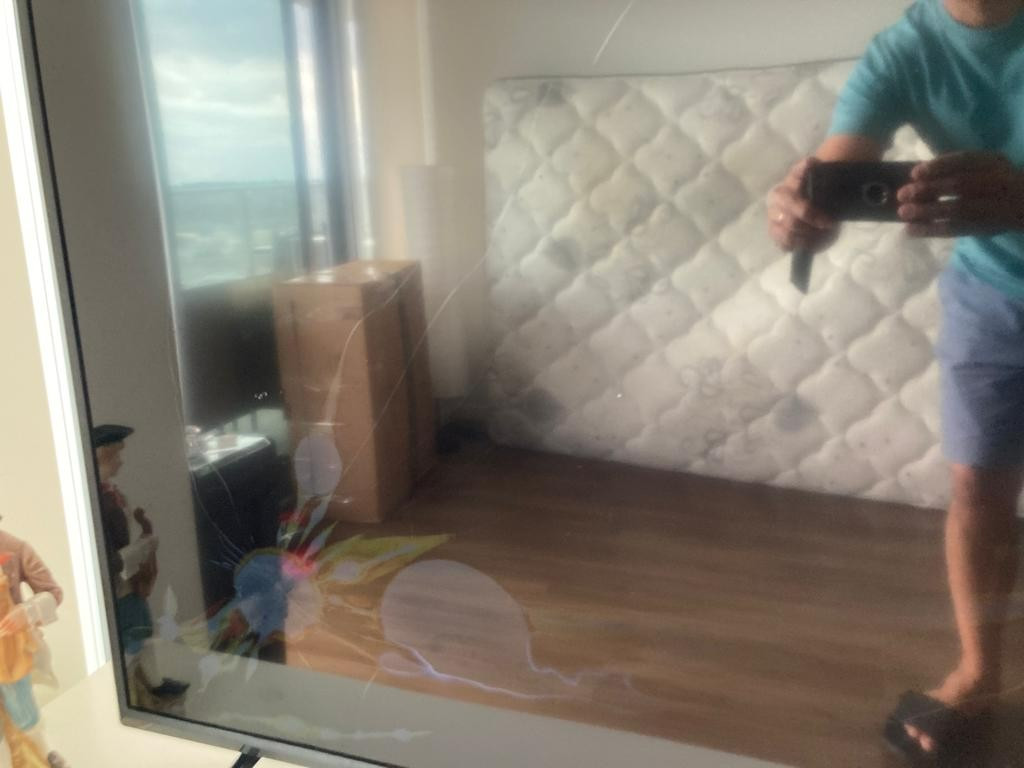 Second photo by Paulo Santos of Atlanntis Van Lines - Large