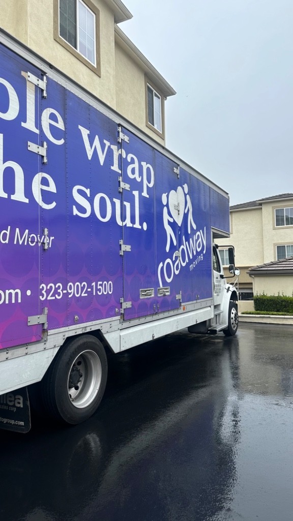 Second photo by Sidney Aye of Roadway Moving - Large