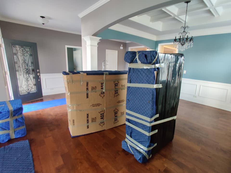 Photo by Harry Hunter of Starline Vanlines LLC - Large