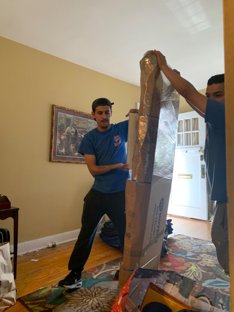 Second photo by Shirelle Howze of 495 Movers - Large