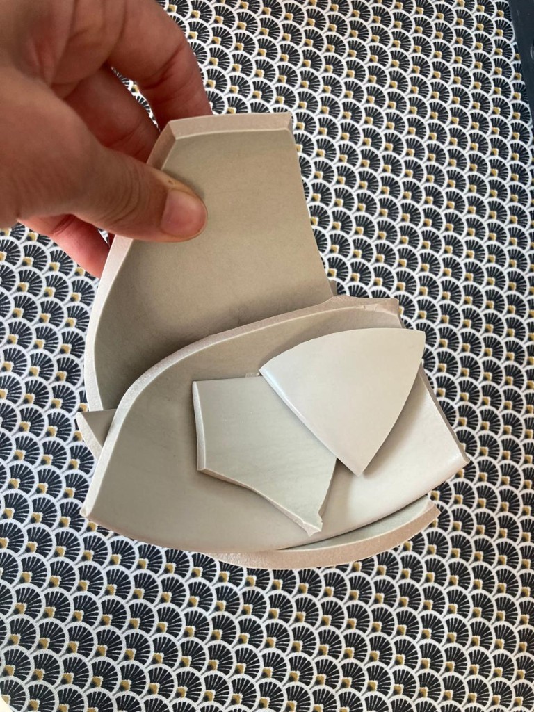 Photo by Houda Ben of Allied Pickfords Singapore - Large