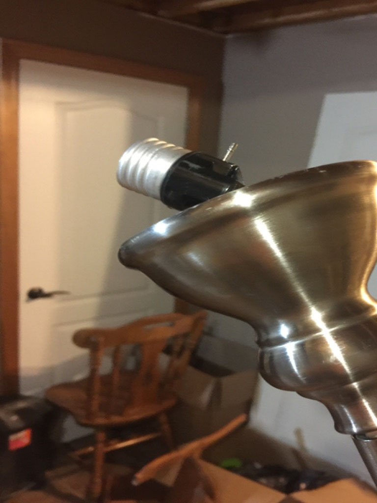 Second photo by Del Menard of Vega Line Moving and Storage Services Inc. - Large