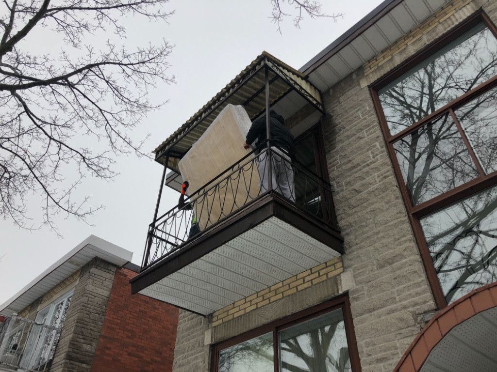 Second photo by Joseph Ali of Déménagement Déménagio - Large