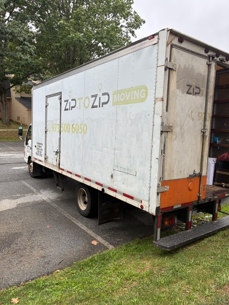 Photo by Emily Rosen of Zip To Zip Moving Inc - Large