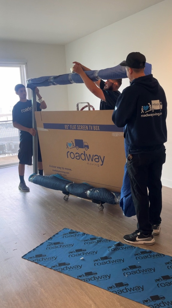 Second photo by Zoe Boone of Roadway Moving - Large