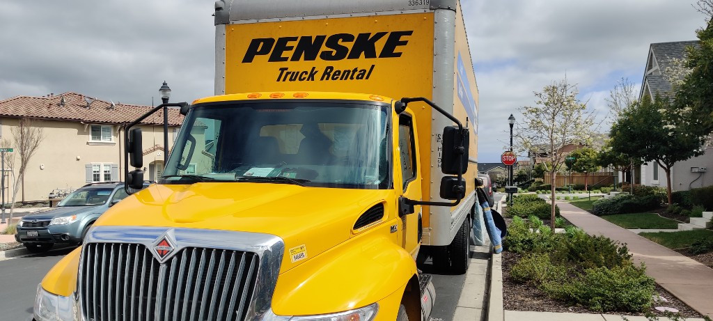 Photo by George Zeleny of Trinity Relocation Group - Large