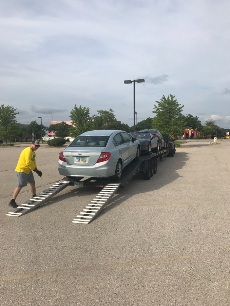 Photo by Toufik Djemil of Sonic auto transport - Large