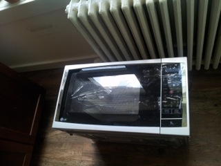 Second photo by Stephanie Connolly of Dumbo Moving and Storage - Large