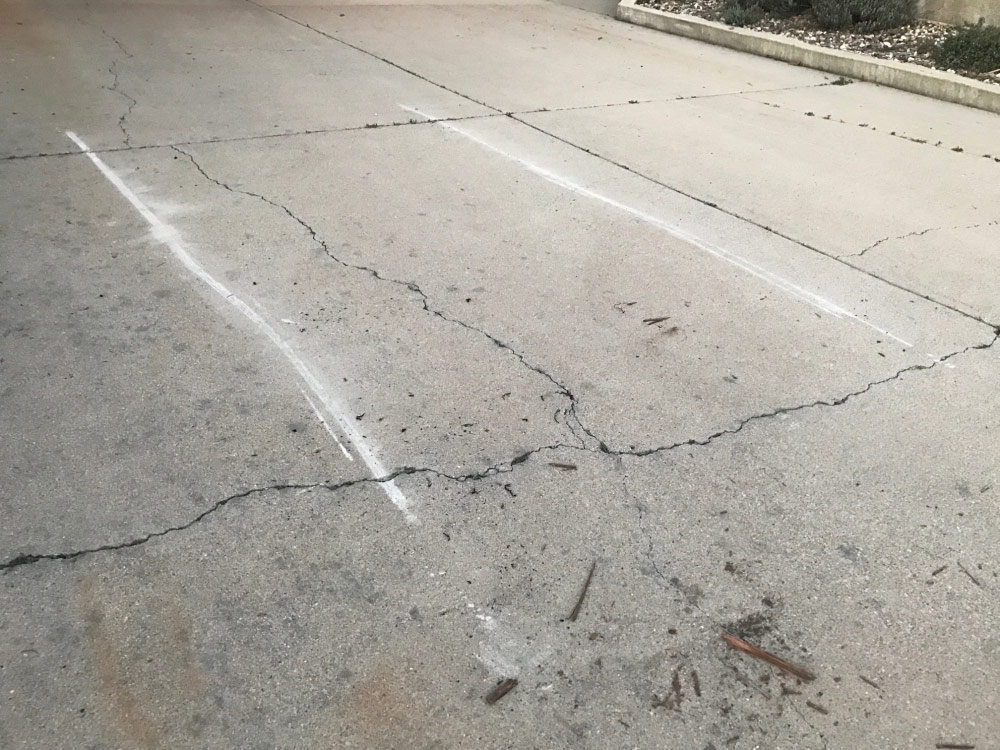 Second photo by Janet Shell of North America Vanlines - Large