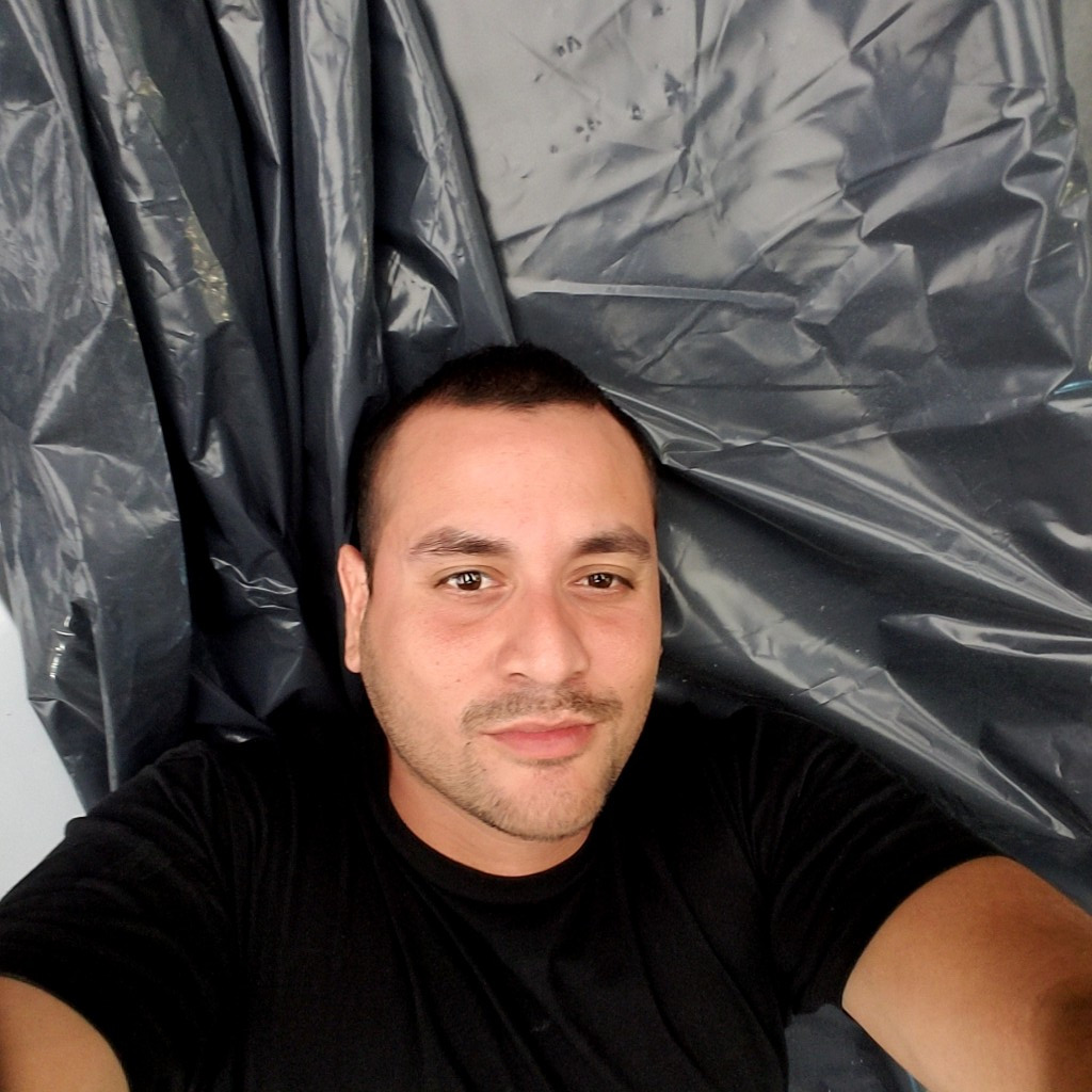 Photo by David Aguirre of Priority Home Relocation LLC - Large