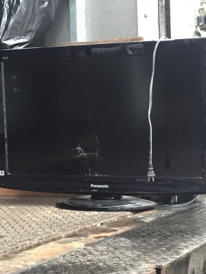 Second photo by Denise Sharper of All Around Moverz LLC - Large