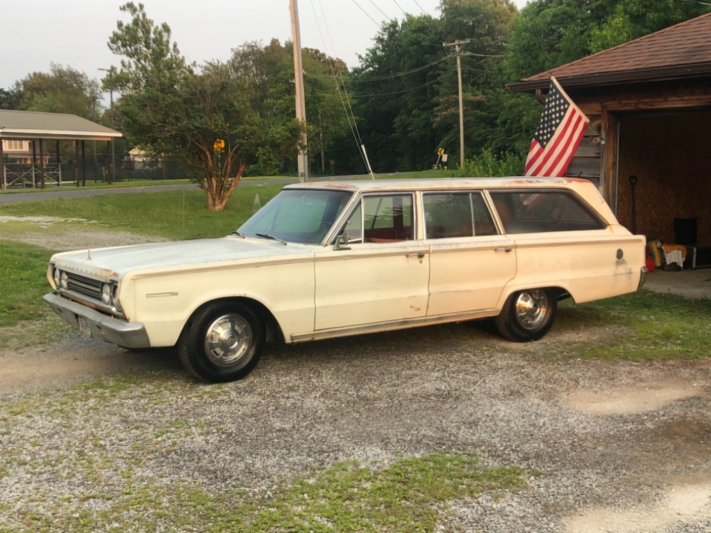 Second photo by Vratislav J Kejzlar of Sonic auto transport - Large