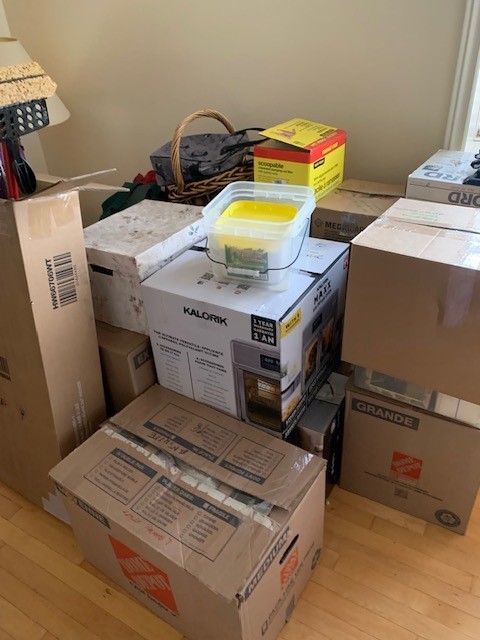 Second photo by Dianne Clowes of Okanagan Packing & Moving - Large