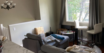 Second thumbnail photo by Andrew Simon of Calgarys Best Moving