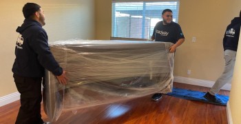 Second thumbnail photo by Talia Koren of Roadway Moving