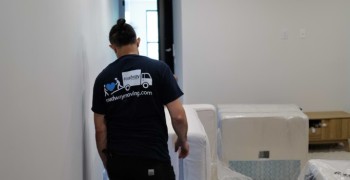 Thumbnail photo by Chris Ngu of Roadway Moving