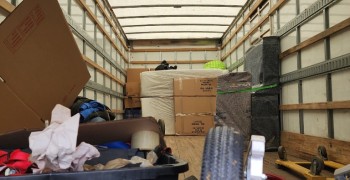 Thumbnail photo by Kiat Witafa of Safe Ship Moving Services