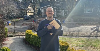 Thumbnail photo by Sharlei C Hsu of All Service Moving