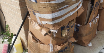 Thumbnail photo by Mat Cox of PSS International Removals