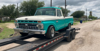 Second thumbnail photo by Jody Jackson of Sonic auto transport