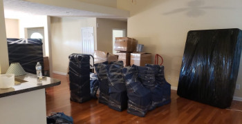 Thumbnail photo by Alexis Funez of Swift Movers Van Lines INC