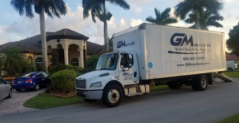 Thumbnail photo by Alex Mm of GM Van Lines