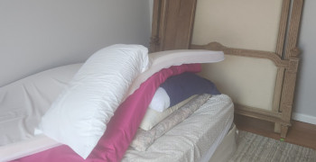 Second thumbnail photo by Fereker Hampton of Kentuckiana Moving LLC