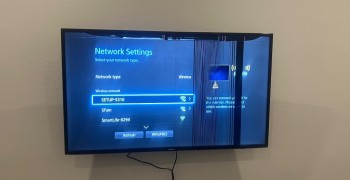 Thumbnail photo by Steve Pardi of Muscular Moving Men