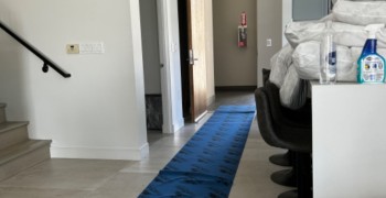 Thumbnail photo by Noor Dabash of Roadway Moving