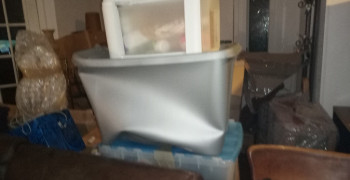 Second thumbnail photo by Andrea Lachance of CR7 Moving and Storage