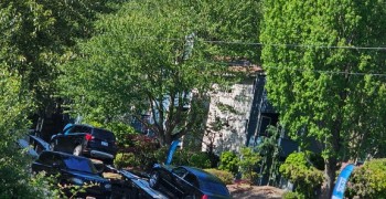 Thumbnail photo by Javier Granados of Sonic auto transport