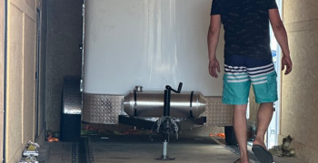 Thumbnail photo by Daniel Lopez of Safeeds Transport Inc