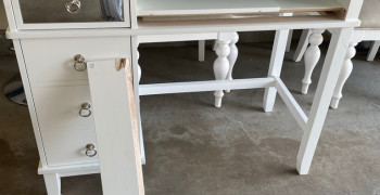 Thumbnail photo by Paula Hays of Carefree Movers Inc