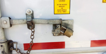 Second thumbnail photo by Chris And Etta Carrigan of U Pack