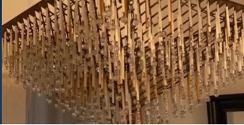 Thumbnail photo by John Schuster of Links Moving