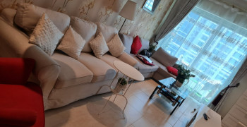 Thumbnail photo by Prasenjit Paul of Discount Movers